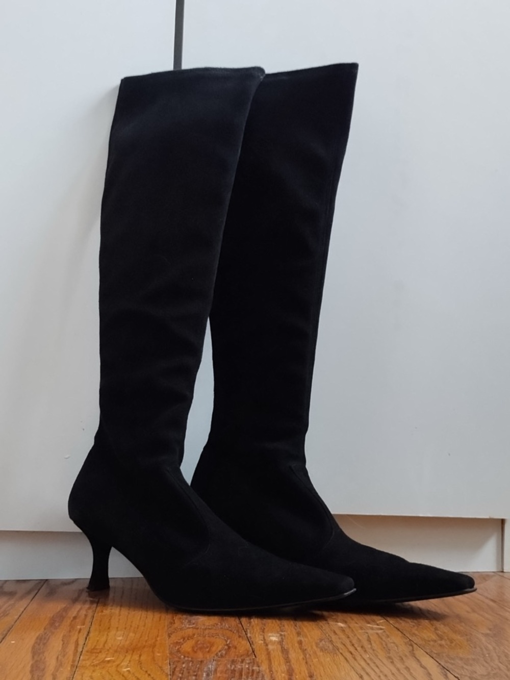 Vintage Stuart Weitzman Black Stretch Suede Knee High Boots Size 10.5